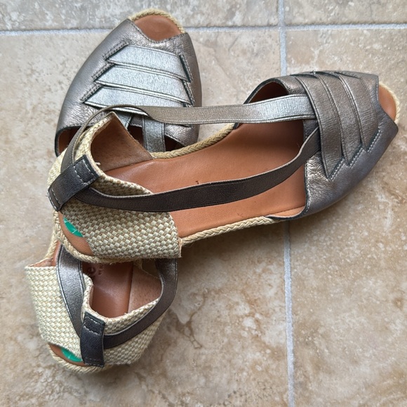 Gentle Souls by Kenneth Cole Lena Espadrilles Slip-on Sandals Leather Textile 8 - Picture 4 of 12